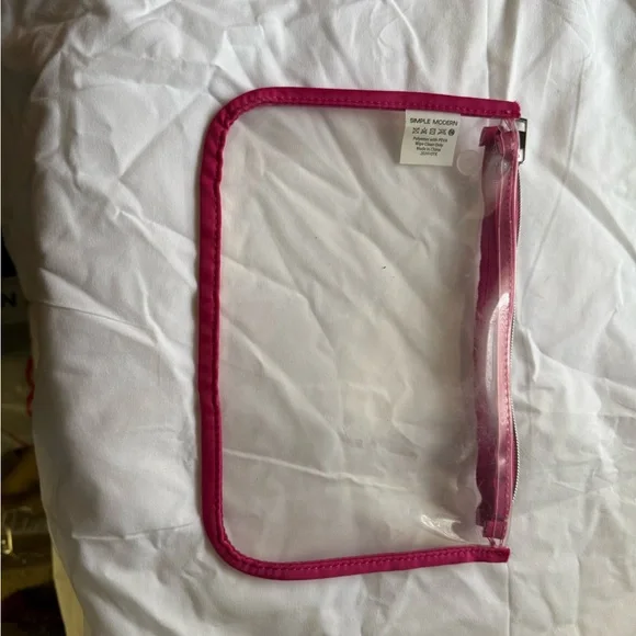 Simple Modern Large Pink Tote Bag with Teal Handles
Pouch included - Picture 7 of 7